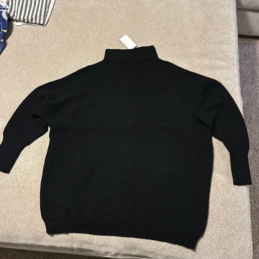 NWT Dex black sweater 1x